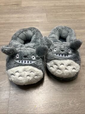 Gray Totoro Plush Slippers - Cozy Animal Design